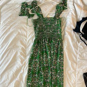 Max Studio Green Floral Smocked Maxi Dress - Small - NWT